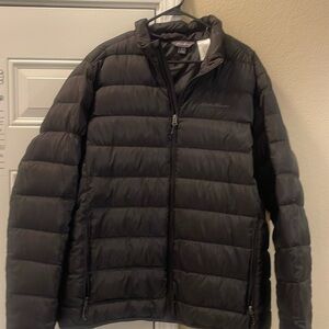 Men’s Eddie Bauer puffer jacket size XL new without tags never worn